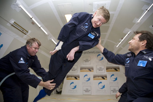 Stephen Hawking is Hiring: Seeks Assistant to Help Him Speak